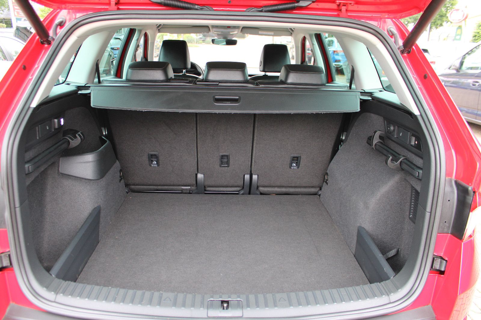 Fahrzeugabbildung SKODA Kodiaq 2.0 TDI SCR  DSG 4x4 Navi,Kamera,Leder