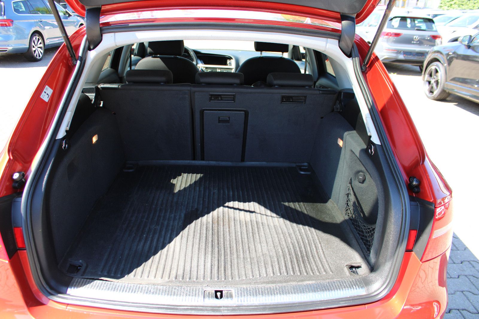 Fahrzeugabbildung Audi A4 3.0 TFSI S tronic quattro S line ABT
