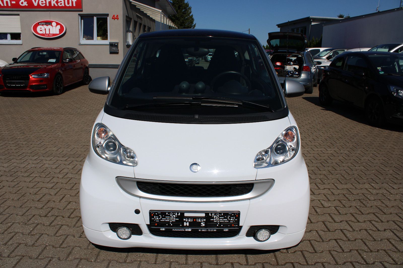 Fahrzeugabbildung Smart ForTwo coupé 1.0 passion Panorama,Klima,SHZ
