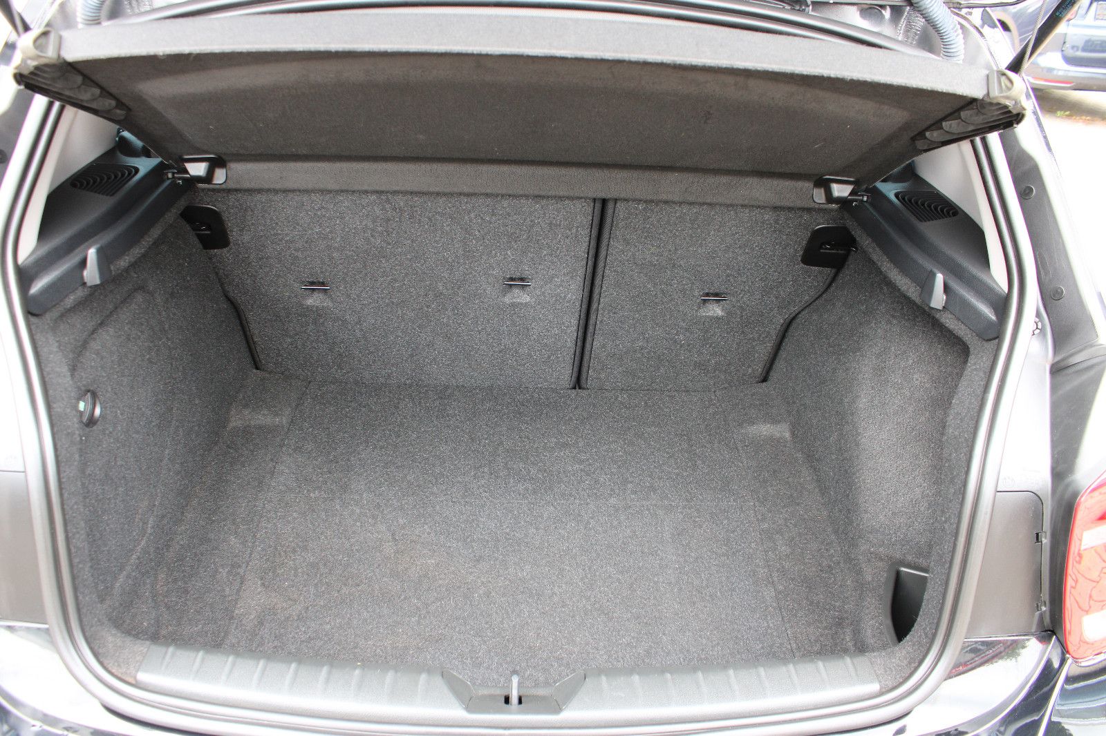 Fahrzeugabbildung BMW 116i PDC,Klima,AHK