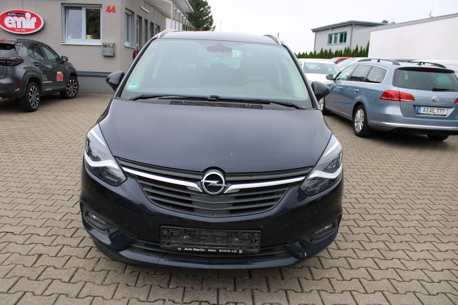 Fahrzeugabbildung Opel Zafira 1.6CDTI 120 Jahre LED,Navi,Kamera 7.Sitz