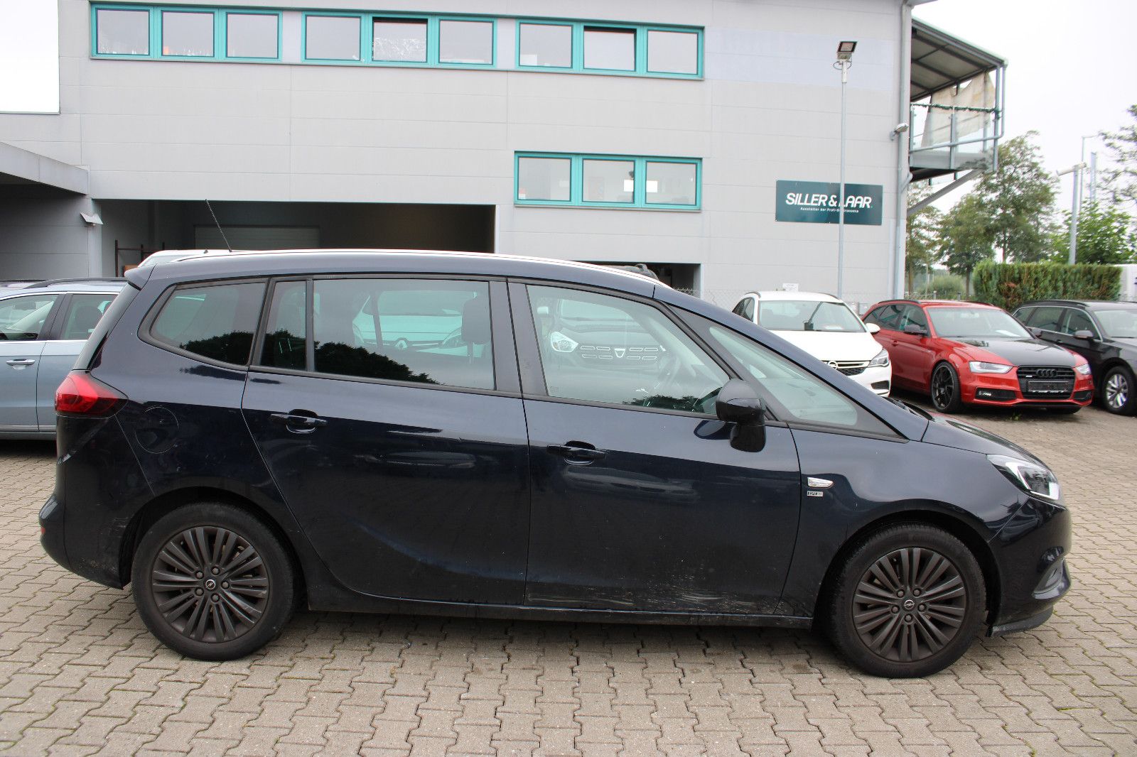 Fahrzeugabbildung Opel Zafira 1.6CDTI 120 Jahre LED,Navi,Kamera 7.Sitz