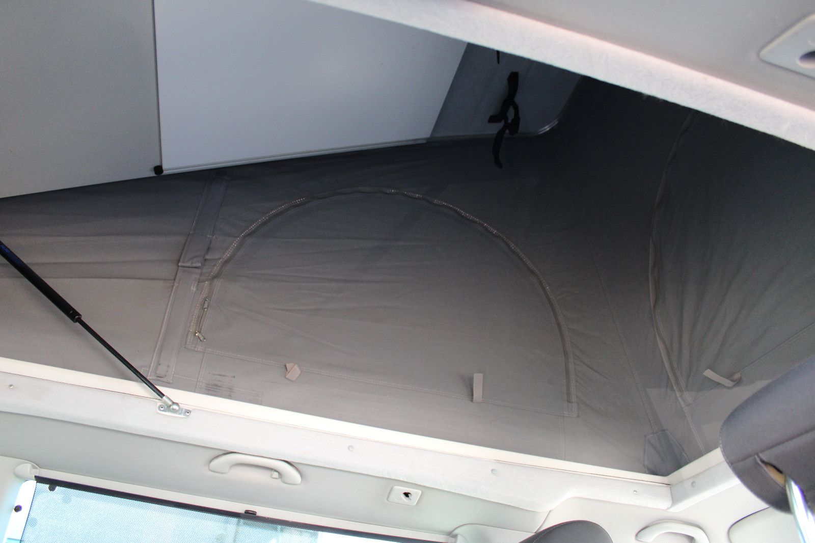 Fahrzeugabbildung Volkswagen T5 Multivan 2.0TDI PDC,Standheizung,Aufstelldach