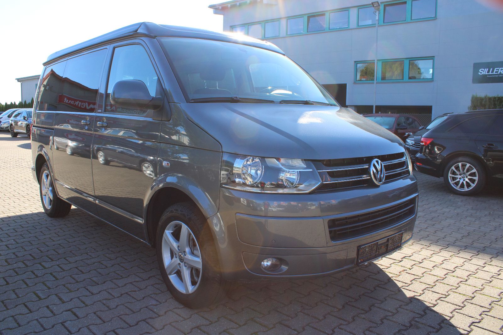 Fahrzeugabbildung Volkswagen T5 Multivan 2.0TDI PDC,Standheizung,Aufstelldach
