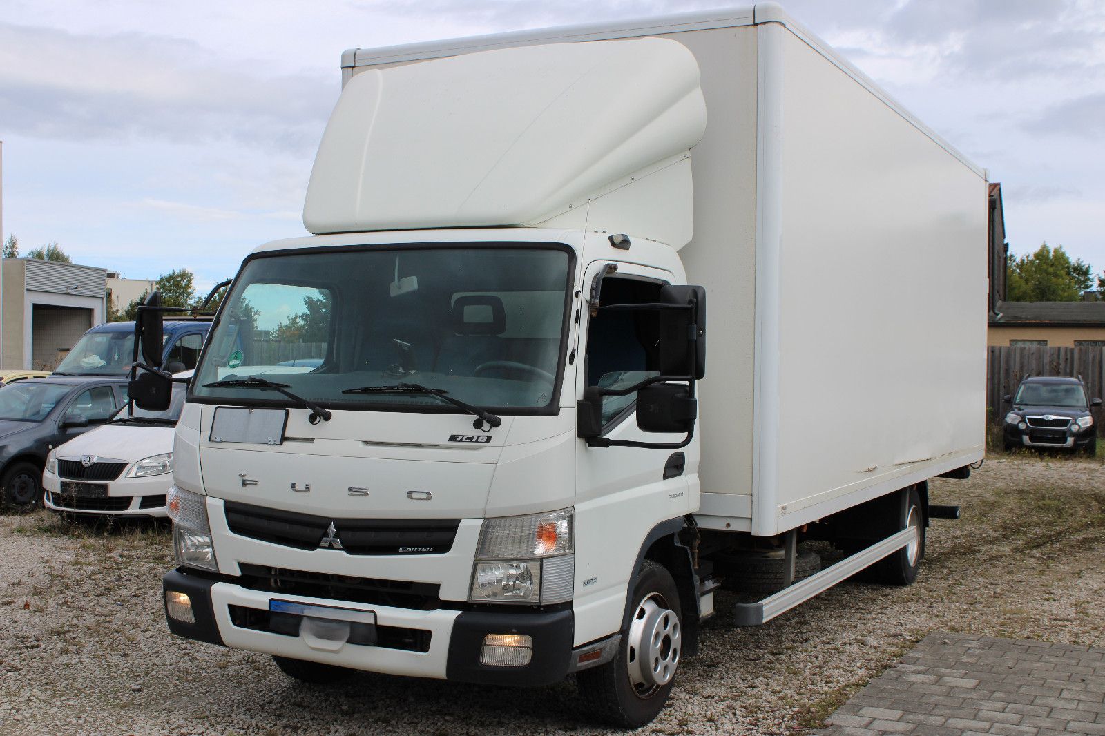 Fahrzeugabbildung Mitsubishi Canter Fuso