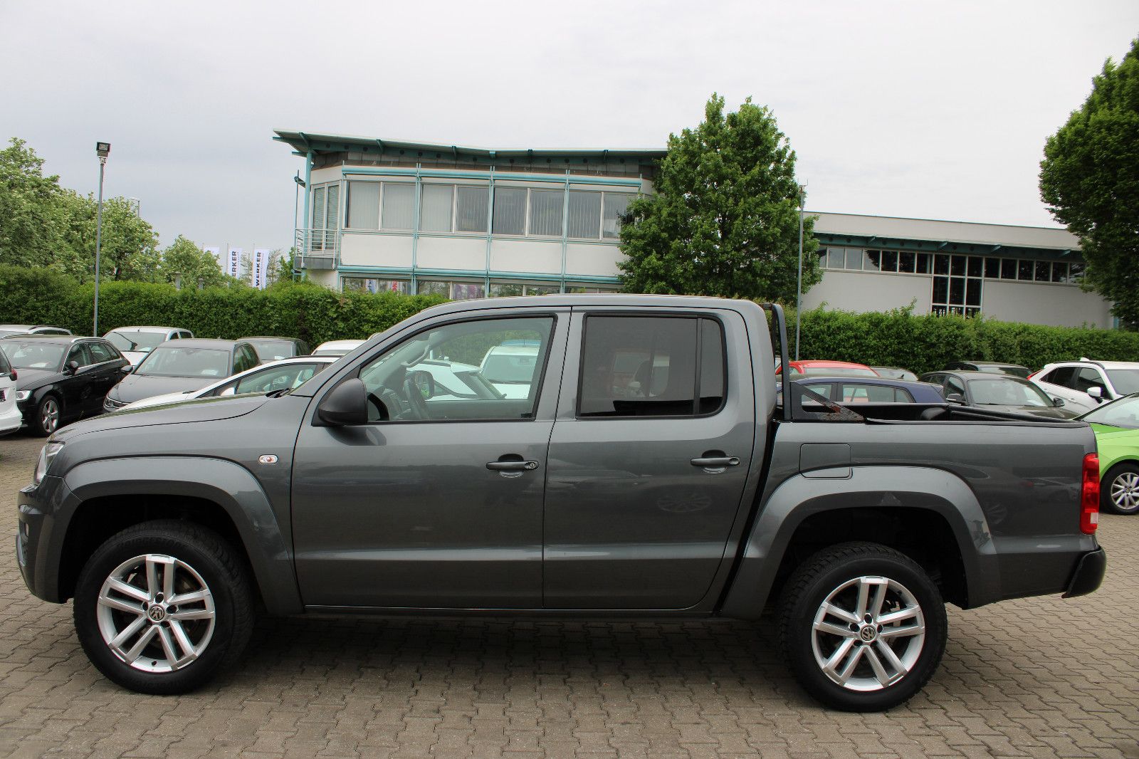 Fahrzeugabbildung Volkswagen Amarok 3.0TDI 4 Motion Kamera,PDC,AHK,SHZ