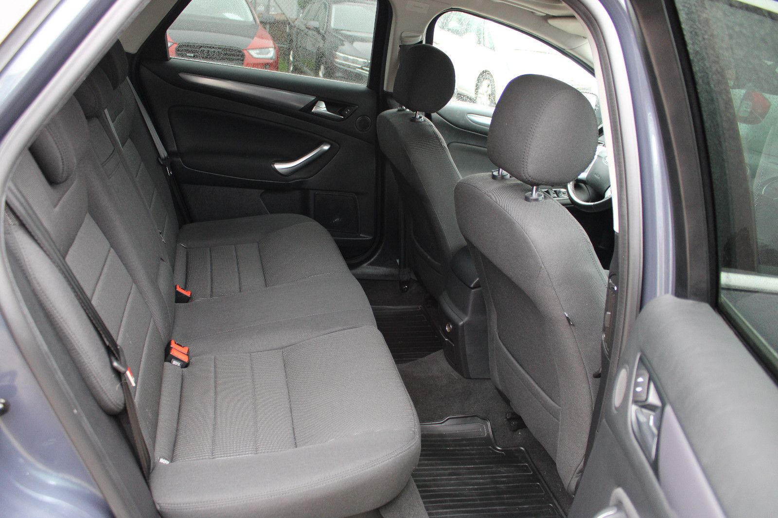 Fahrzeugabbildung Ford Mondeo 2,2TDCi  ST-Line
