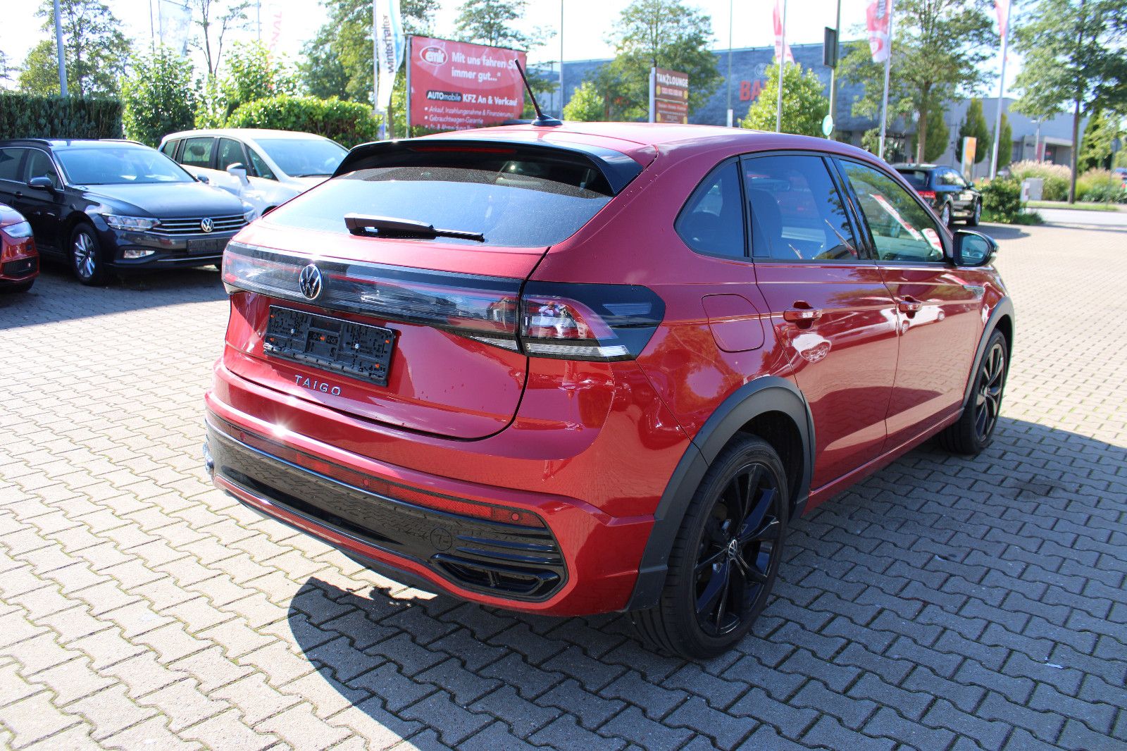 Fahrzeugabbildung Volkswagen Taigo 1.0 TSI DSG R-Line Kamera,PDC,SHZ,Navi