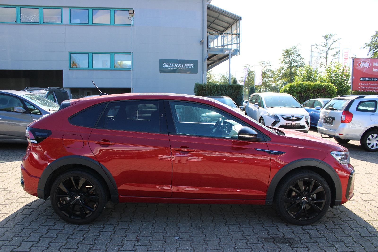 Fahrzeugabbildung Volkswagen Taigo 1.0 TSI DSG R-Line Kamera,PDC,SHZ,Navi