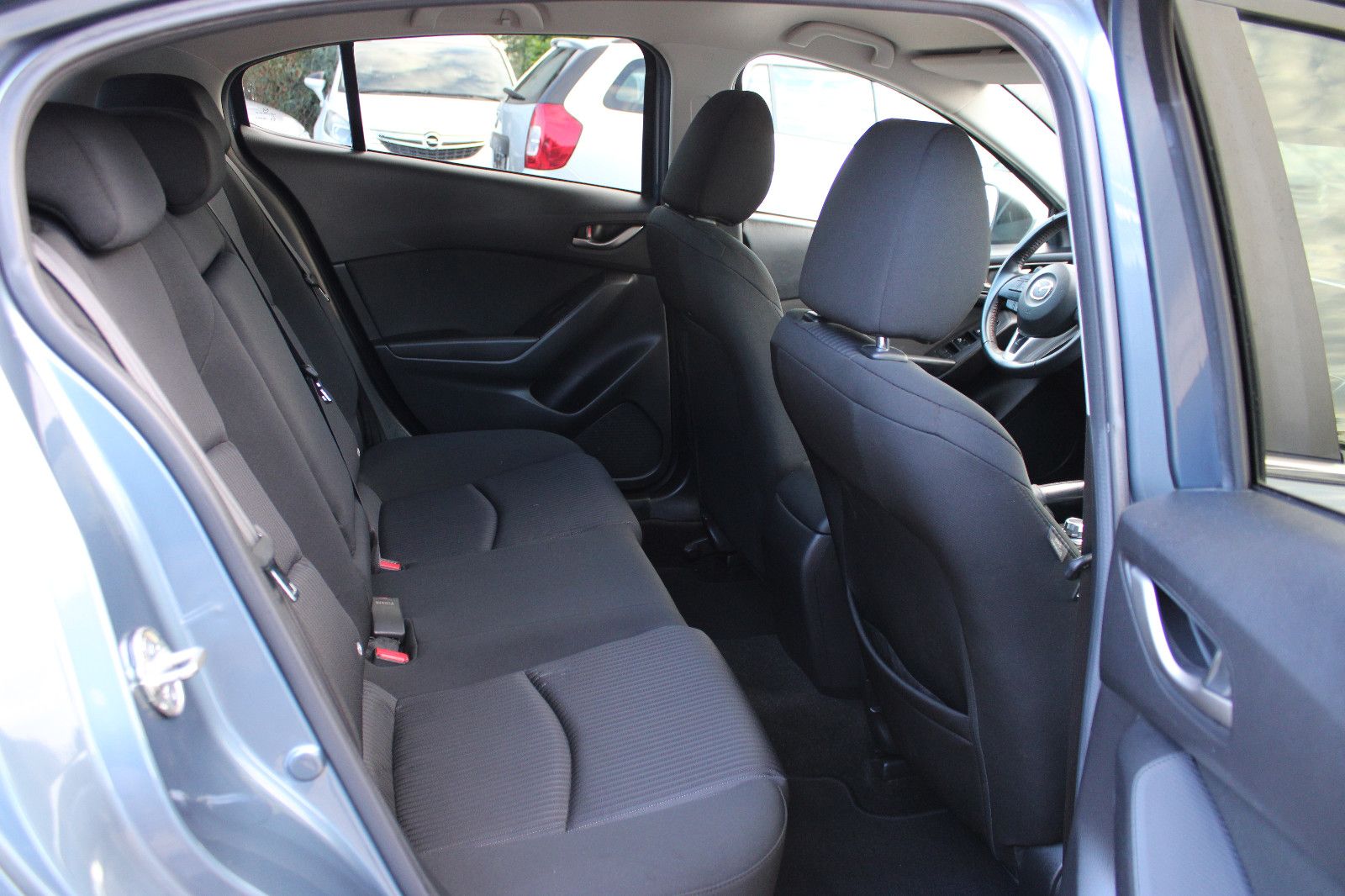 Fahrzeugabbildung Mazda 3 2.0 SKYACTIV-G 120 Klimaautom. PDC,SHZ,Kamera
