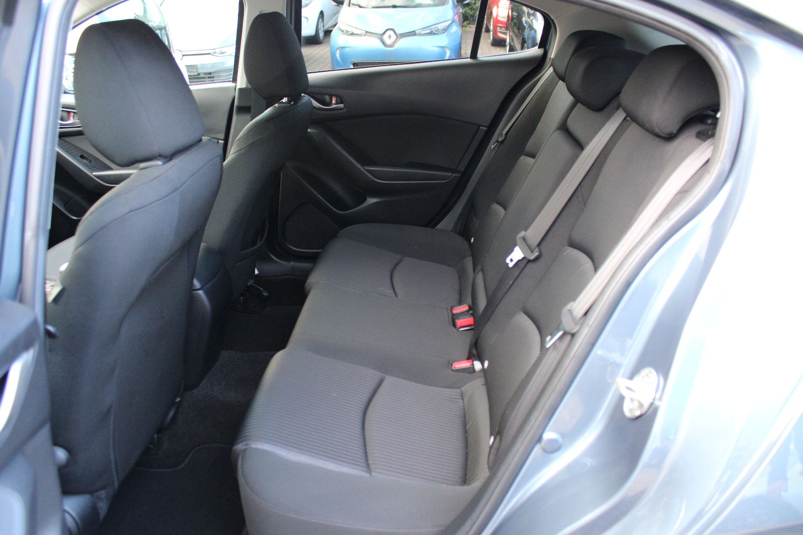 Fahrzeugabbildung Mazda 3 2.0 SKYACTIV-G 120 Klimaautom. PDC,SHZ,Kamera