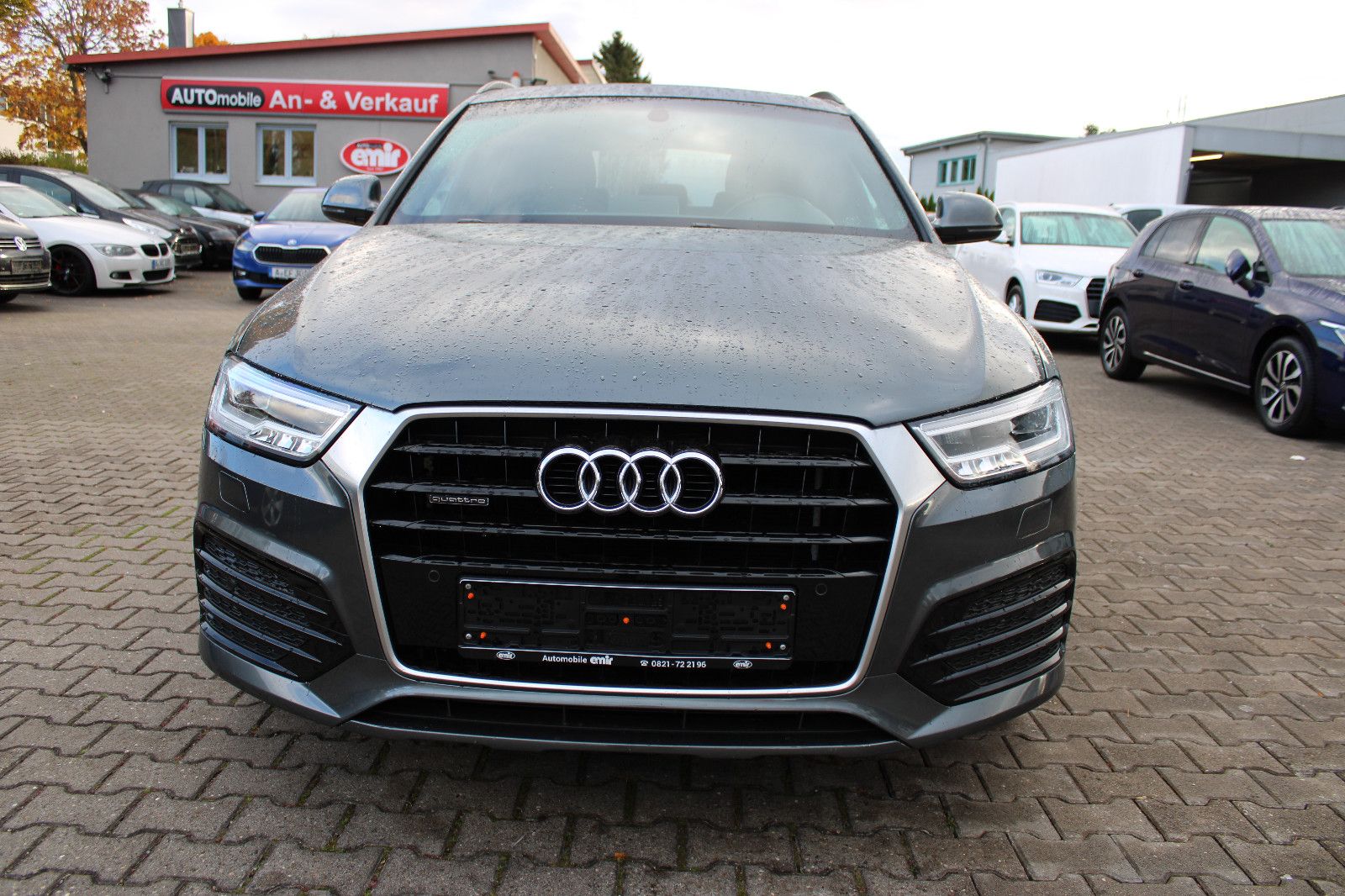 Fahrzeugabbildung Audi Q3 2.0 TDI quattro S-Line AHK,LED,SHZ,19-Zoll