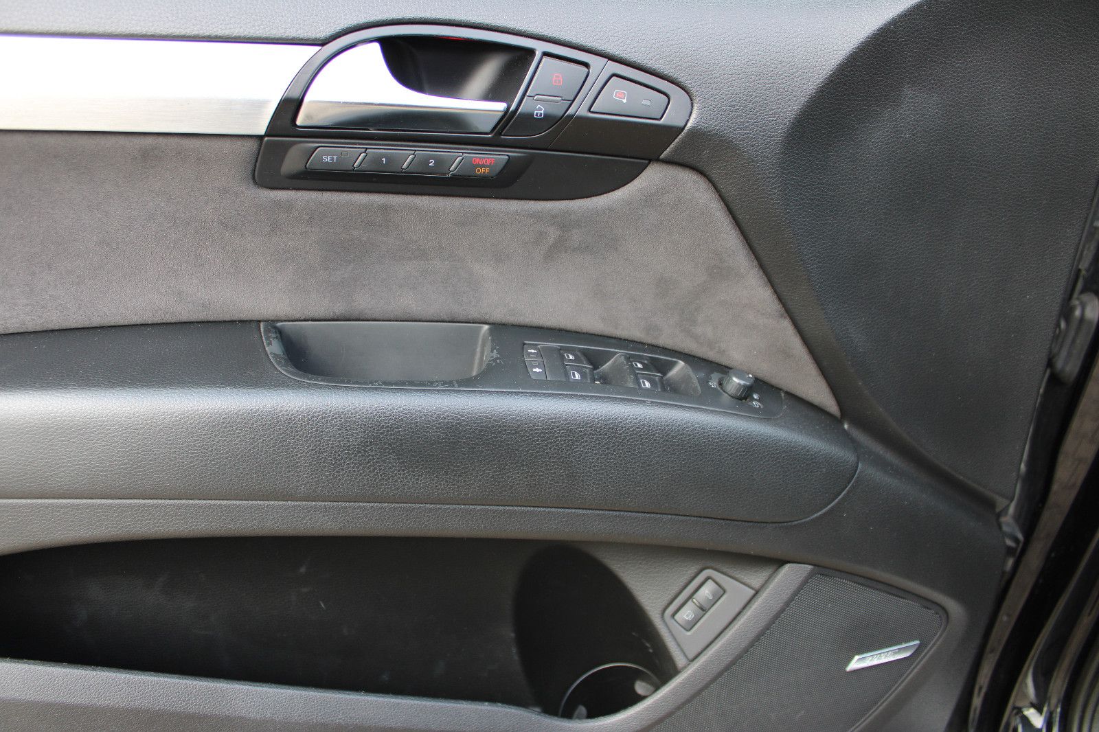 Fahrzeugabbildung Audi Q7 3.0 TDI quattro S-line AHK,Xenon,Navi. 7.Sitz
