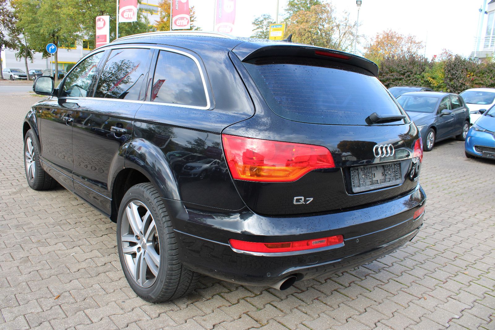 Fahrzeugabbildung Audi Q7 3.0 TDI quattro S-line AHK,Xenon,Navi. 7.Sitz