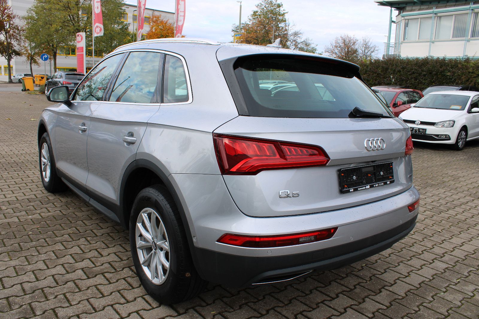 Fahrzeugabbildung Audi Q5 TDI S tronic quattro Navi,360Kamera,AHK,PDC