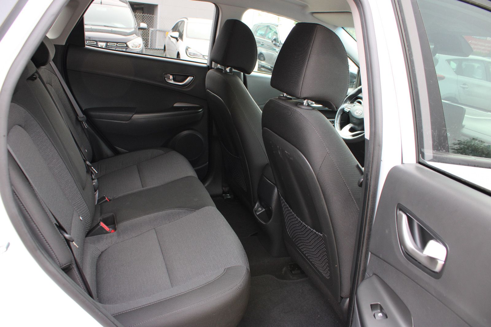 Fahrzeugabbildung Hyundai KONA Elektro 64kWh Kamera,PDC,LED,SHZ,LHZ