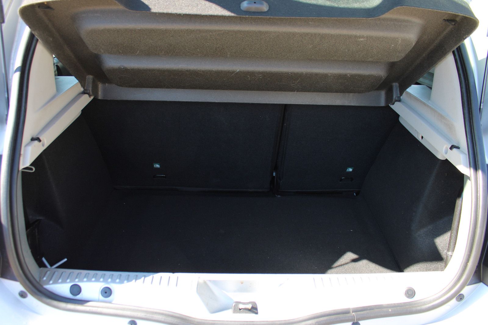 Fahrzeugabbildung Dacia Sandero TCe 90 Klima,PDC,Navi.