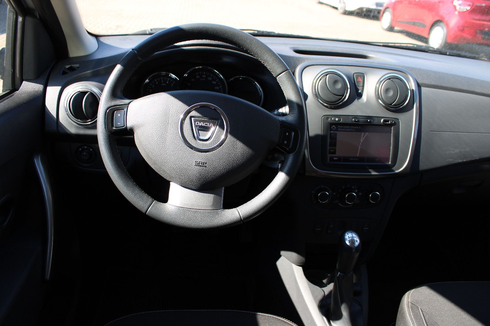 Fahrzeugabbildung Dacia Sandero TCe 90 Klima,PDC,Navi.