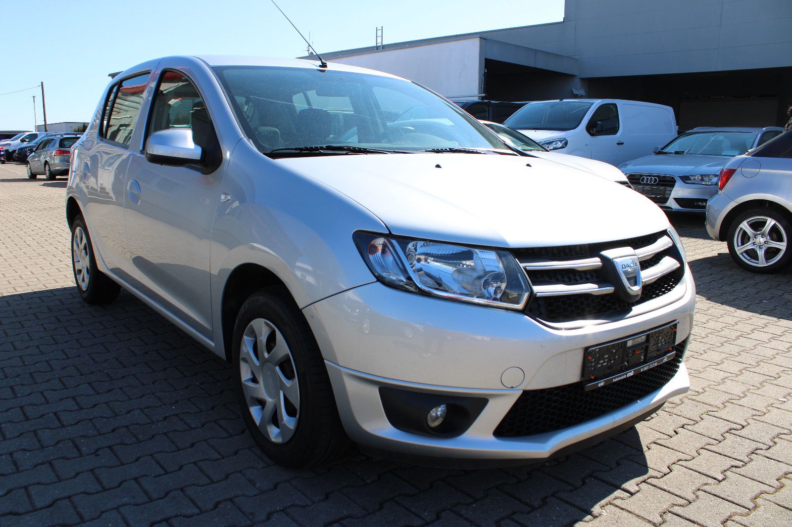 Fahrzeugabbildung Dacia Sandero TCe 90 Klima,PDC,Navi.