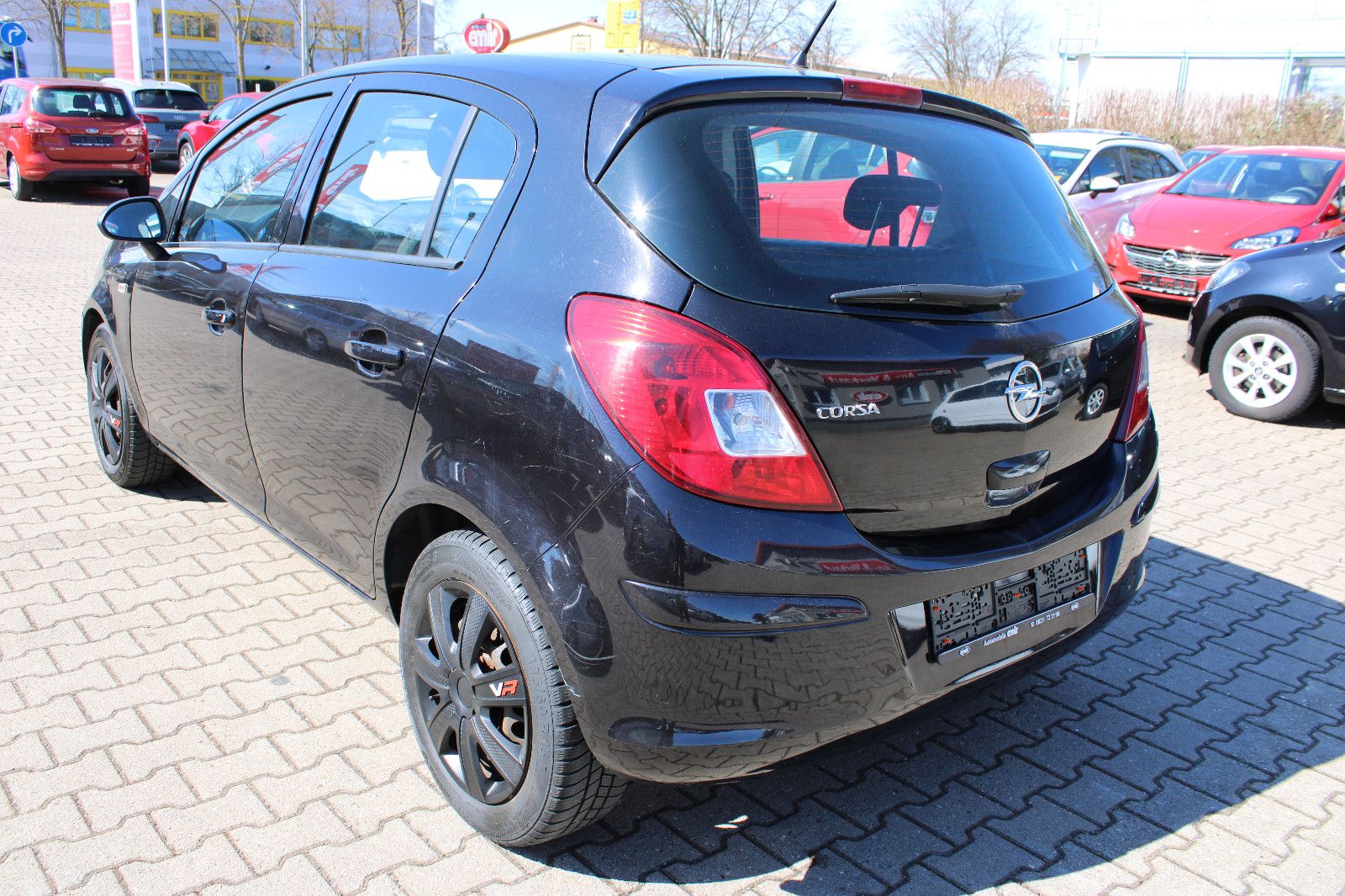Fahrzeugabbildung Opel Corsa 1.2  ecoFLEX