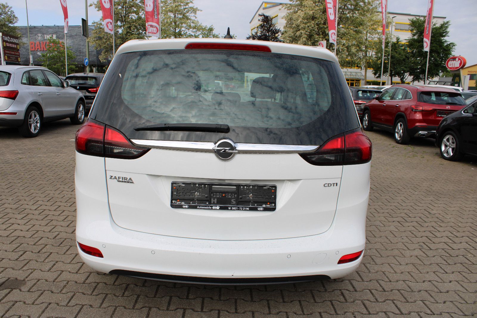 Fahrzeugabbildung Opel Zafira Tourer 1.6 CDTI PDC,Navi,SHZ,Tempomat