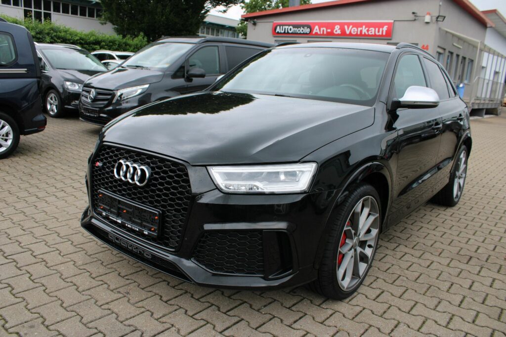 Audi RSQ3 2.5 TFSI S tronic quattro Navi,PDC,SHZ,20Zo