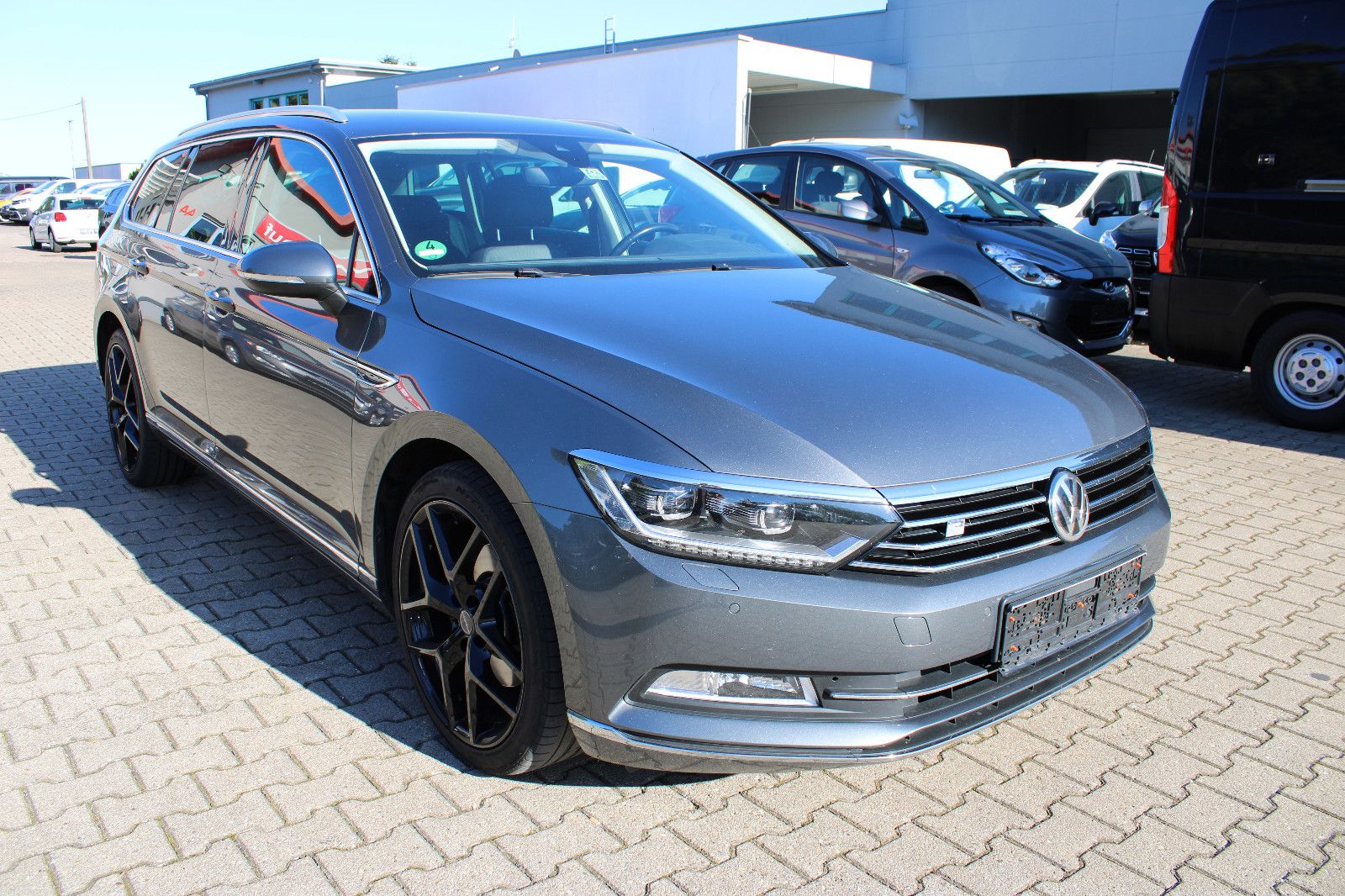Fahrzeugabbildung Volkswagen Passat Variant 2.0 TDI DSG Highline