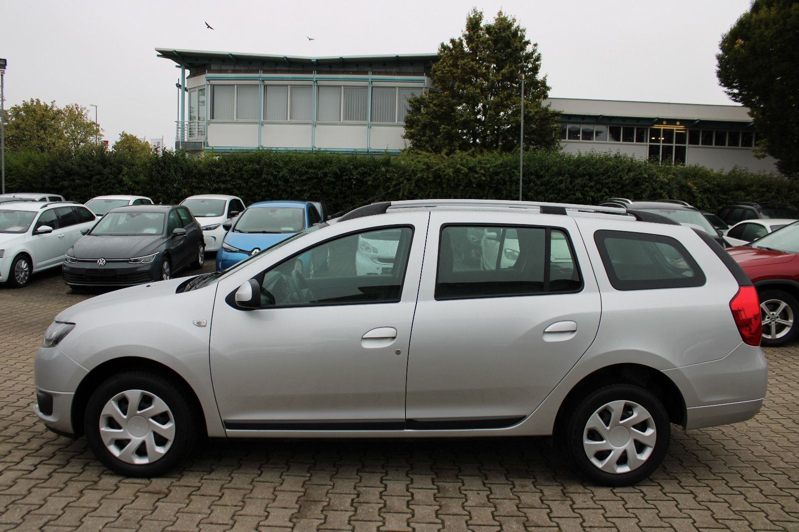 Fahrzeugabbildung Dacia Logan MCV 1.2  LPG Klima