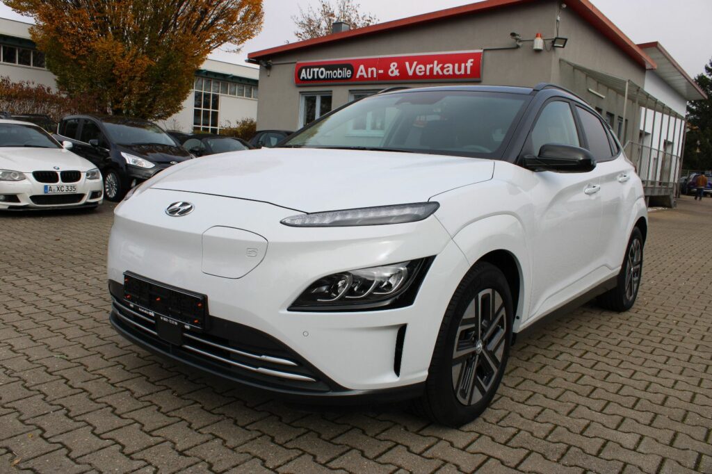 Hyundai KONA Elektro 64kWh Kamera,PDC,LED,SHZ,LHZ