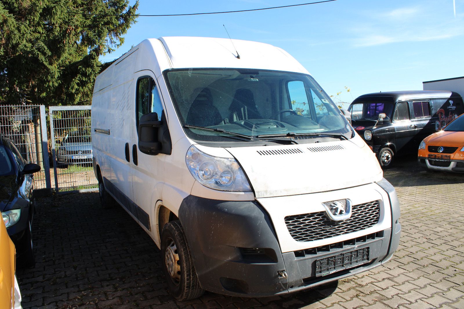 Fahrzeugabbildung Peugeot Boxer 2.2 d Kasten L2H2 Klima,AHK