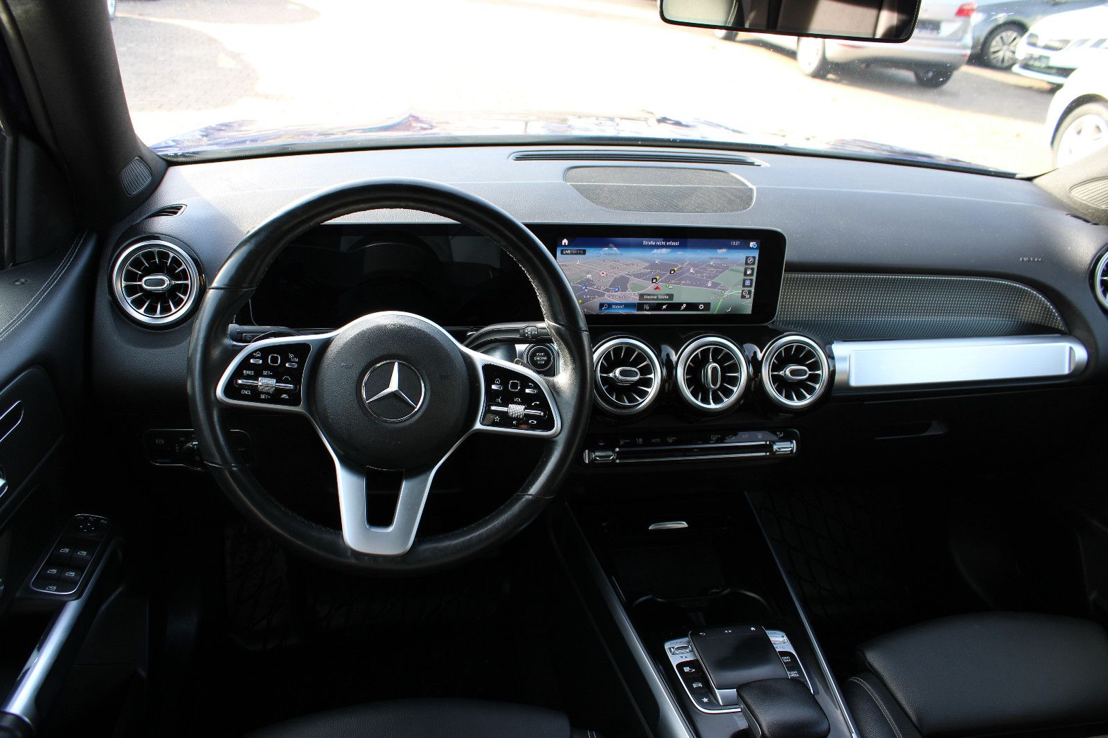 Fahrzeugabbildung Mercedes-Benz GLB 220 d 4MATIC 360°Kamera AHK,Navi,LED,