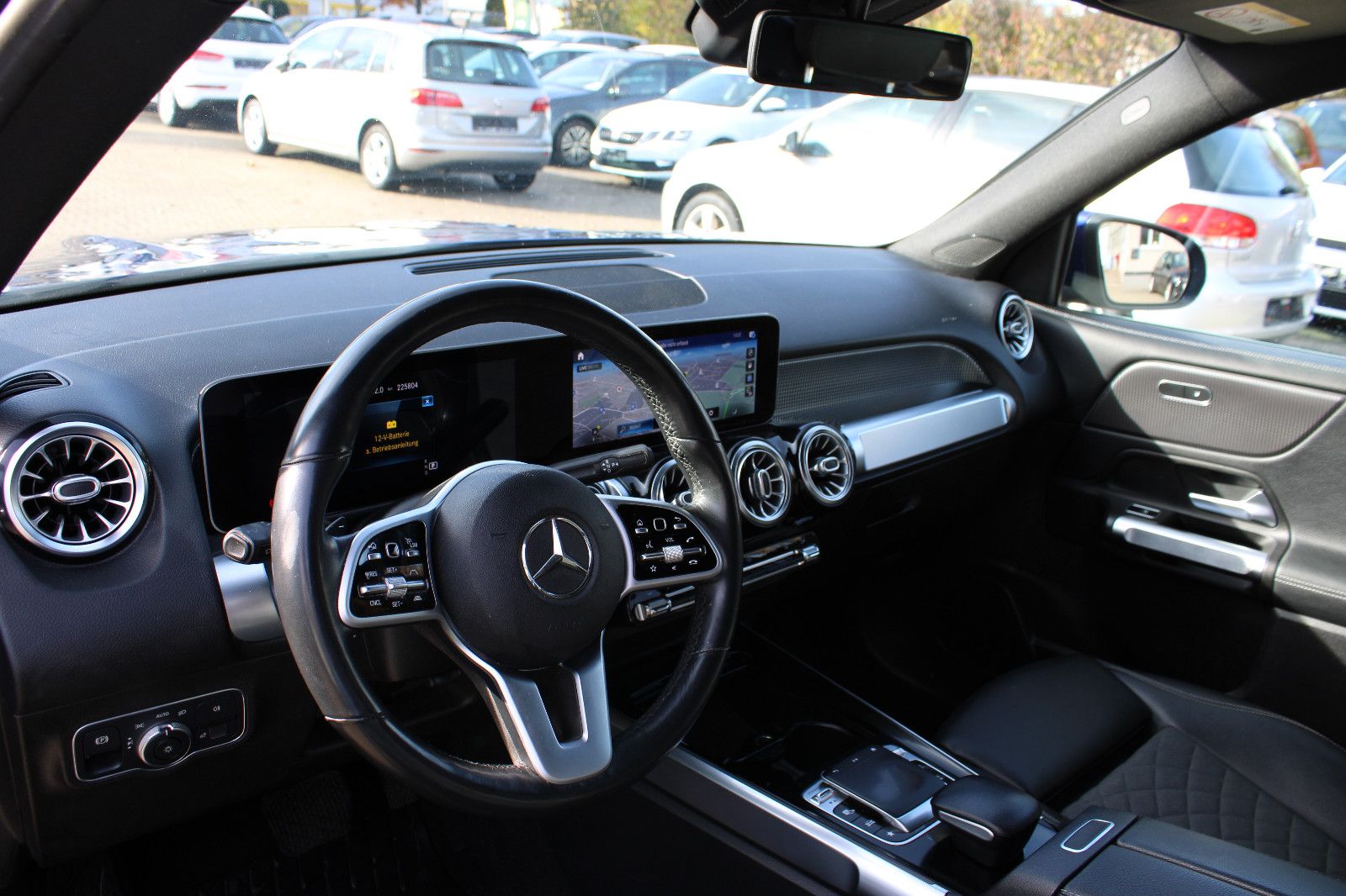 Fahrzeugabbildung Mercedes-Benz GLB 220 d 4MATIC 360°Kamera AHK,Navi,LED,