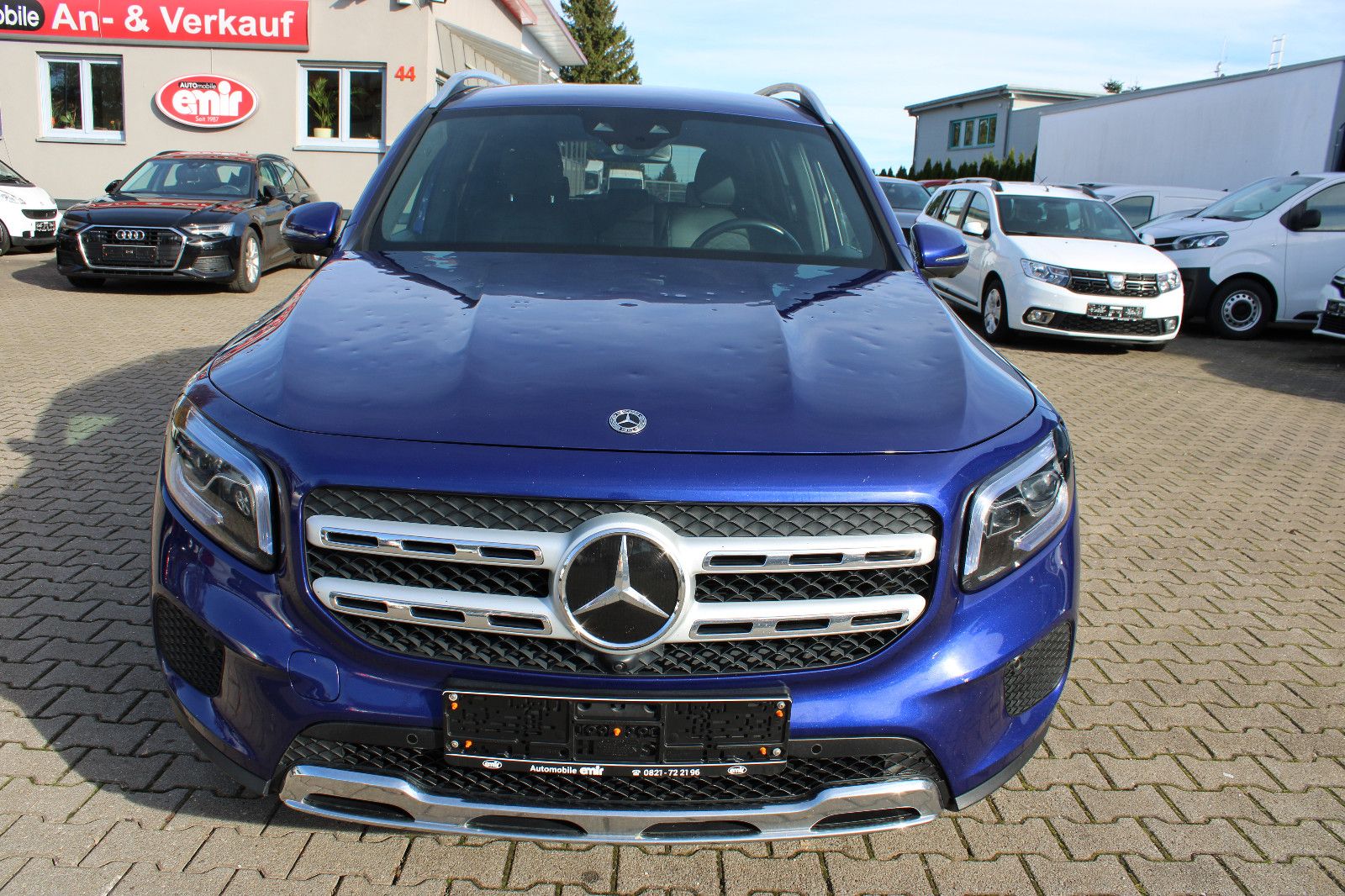 Fahrzeugabbildung Mercedes-Benz GLB 220 d 4MATIC 360°Kamera AHK,Navi,LED,