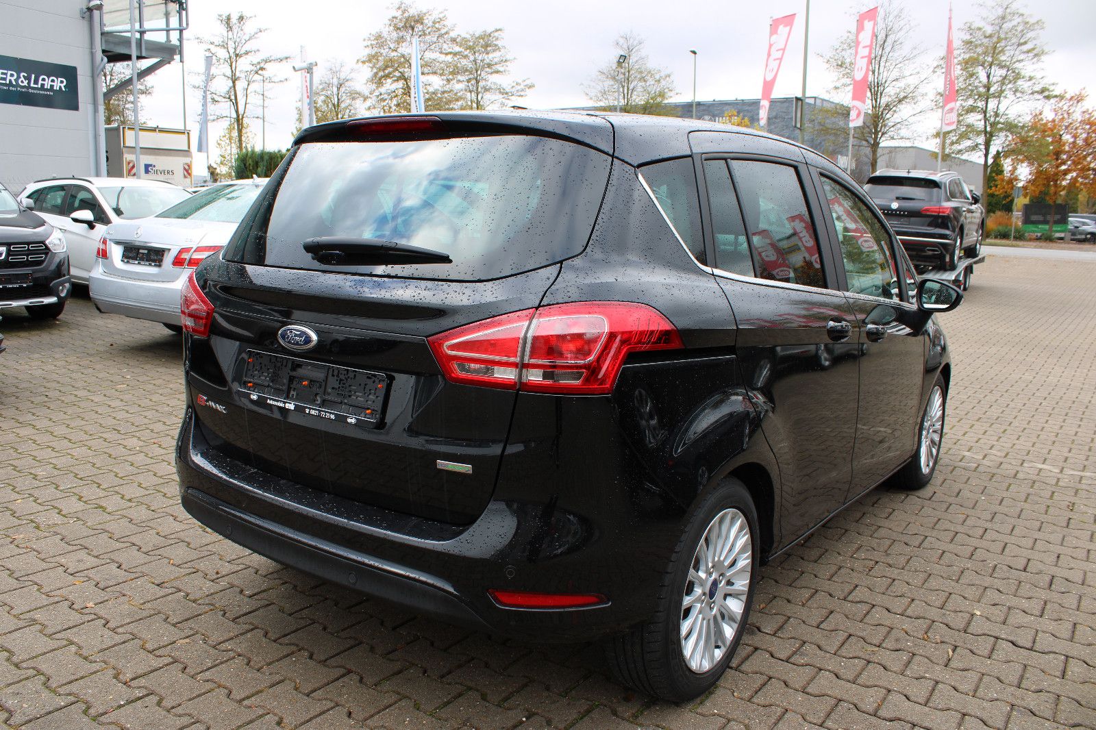 Fahrzeugabbildung Ford B-Max 1,0 EcoBoost Keyless,PDC,SHZ,LED