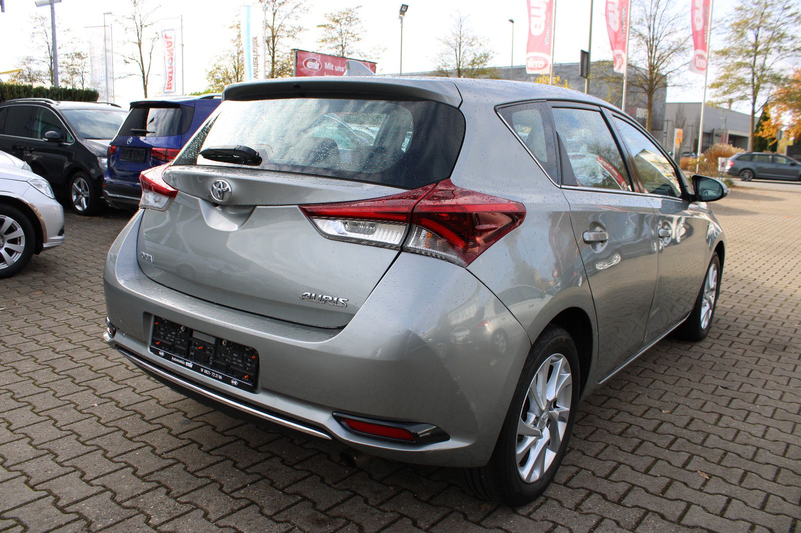 Fahrzeugabbildung Toyota Auris 1,2-l-Turbo PDC,Kamera,LED