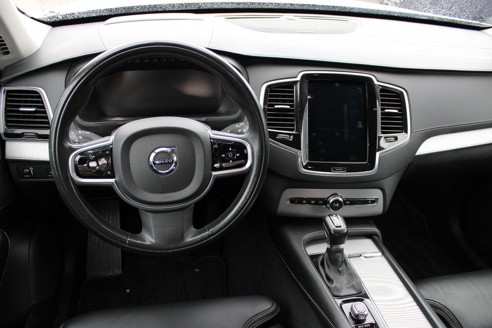 Fahrzeugabbildung Volvo XC90 B5 D AWD Inscription 7.Sitzer,Navi,Head-up