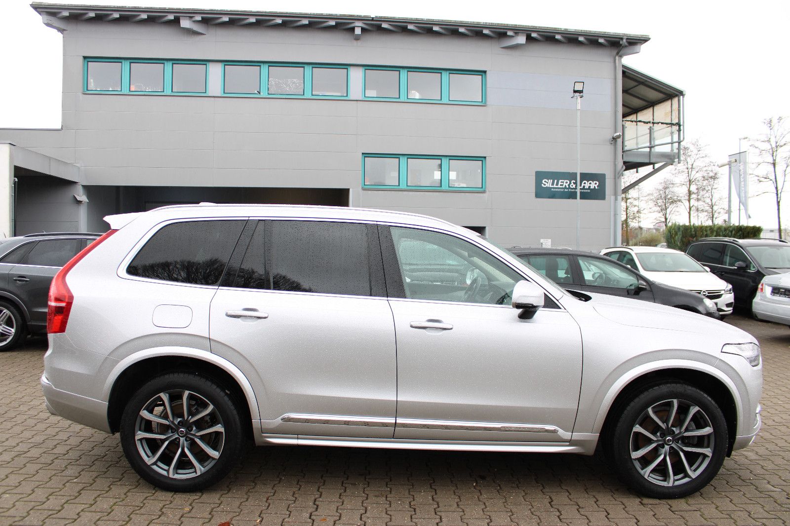 Fahrzeugabbildung Volvo XC90 B5 D AWD Inscription 7.Sitzer,Navi,Head-up