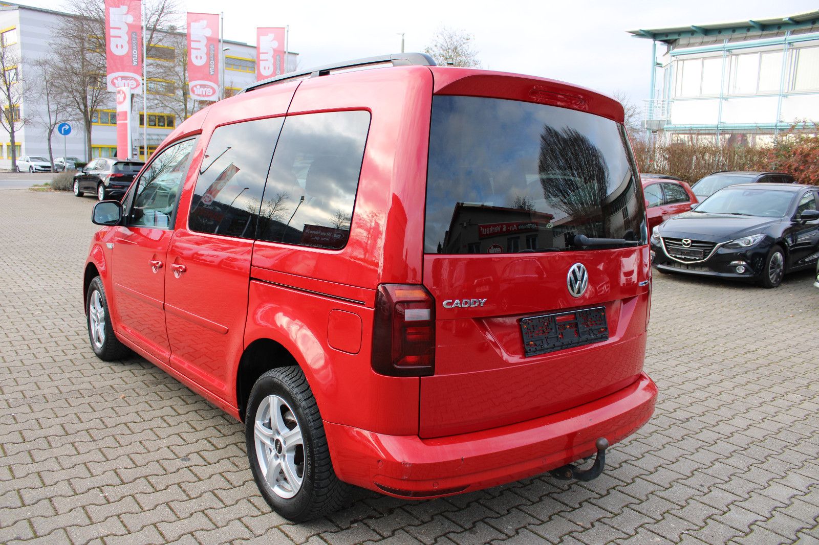 Fahrzeugabbildung Volkswagen Caddy 1,4TGI CNG DSG 5-Sitzer PDC,LED,Apple