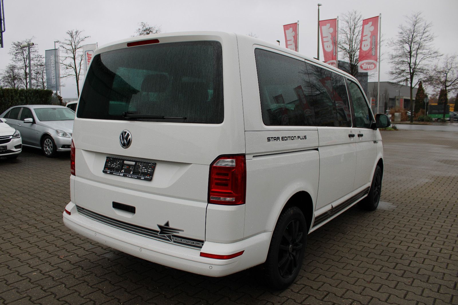 Fahrzeugabbildung Volkswagen T6 Multivan Navi,PDC,Standheizung,LED