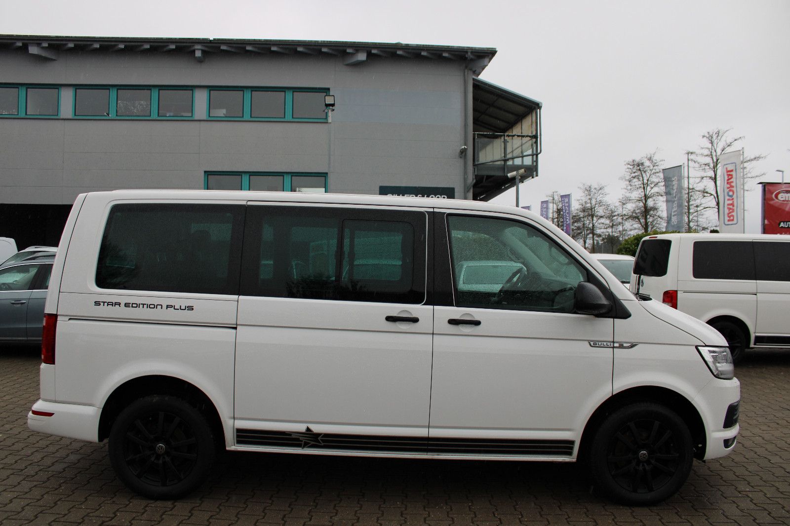 Fahrzeugabbildung Volkswagen T6 Multivan Navi,PDC,Standheizung,LED