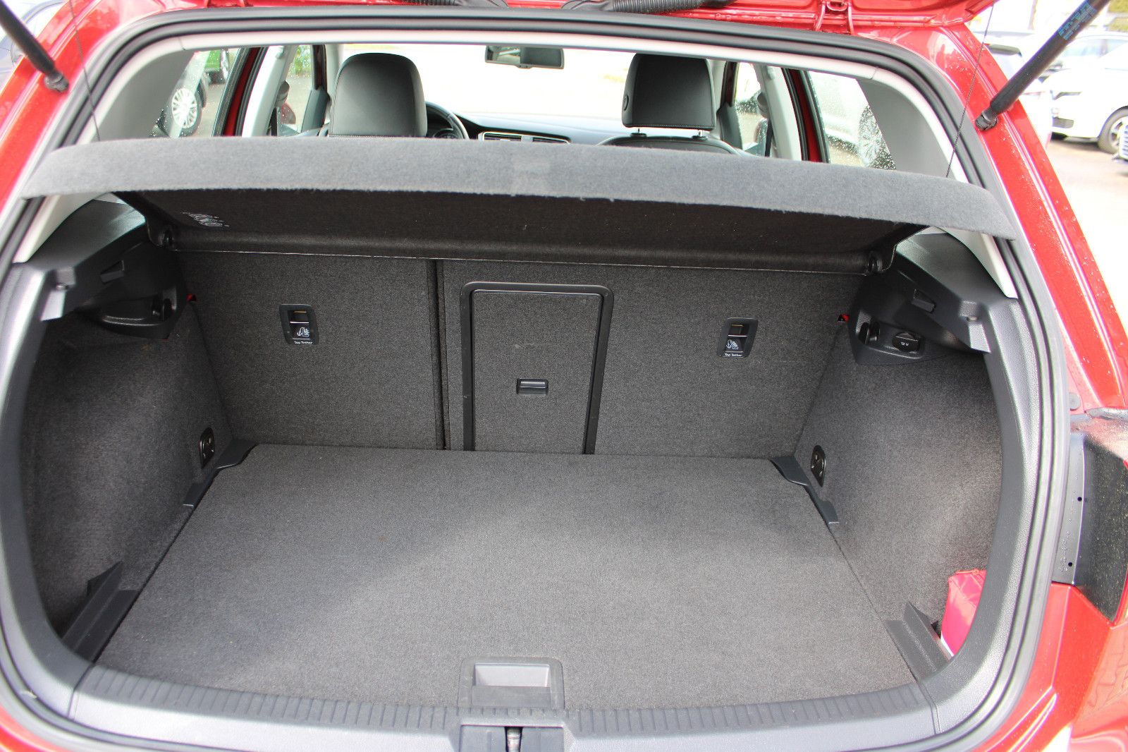 Fahrzeugabbildung Volkswagen Golf 1.4 TSI DSG Highline PDC,Kamera,Keyless