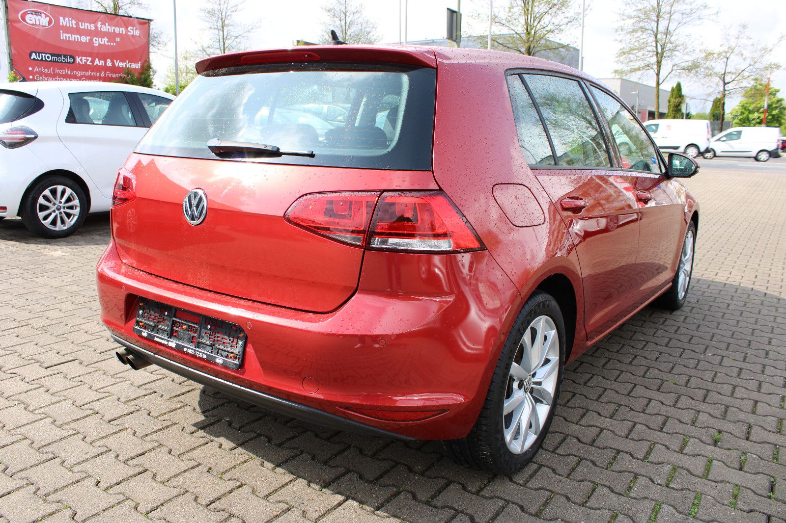 Fahrzeugabbildung Volkswagen Golf 1.4 TSI DSG Highline PDC,Kamera,Keyless