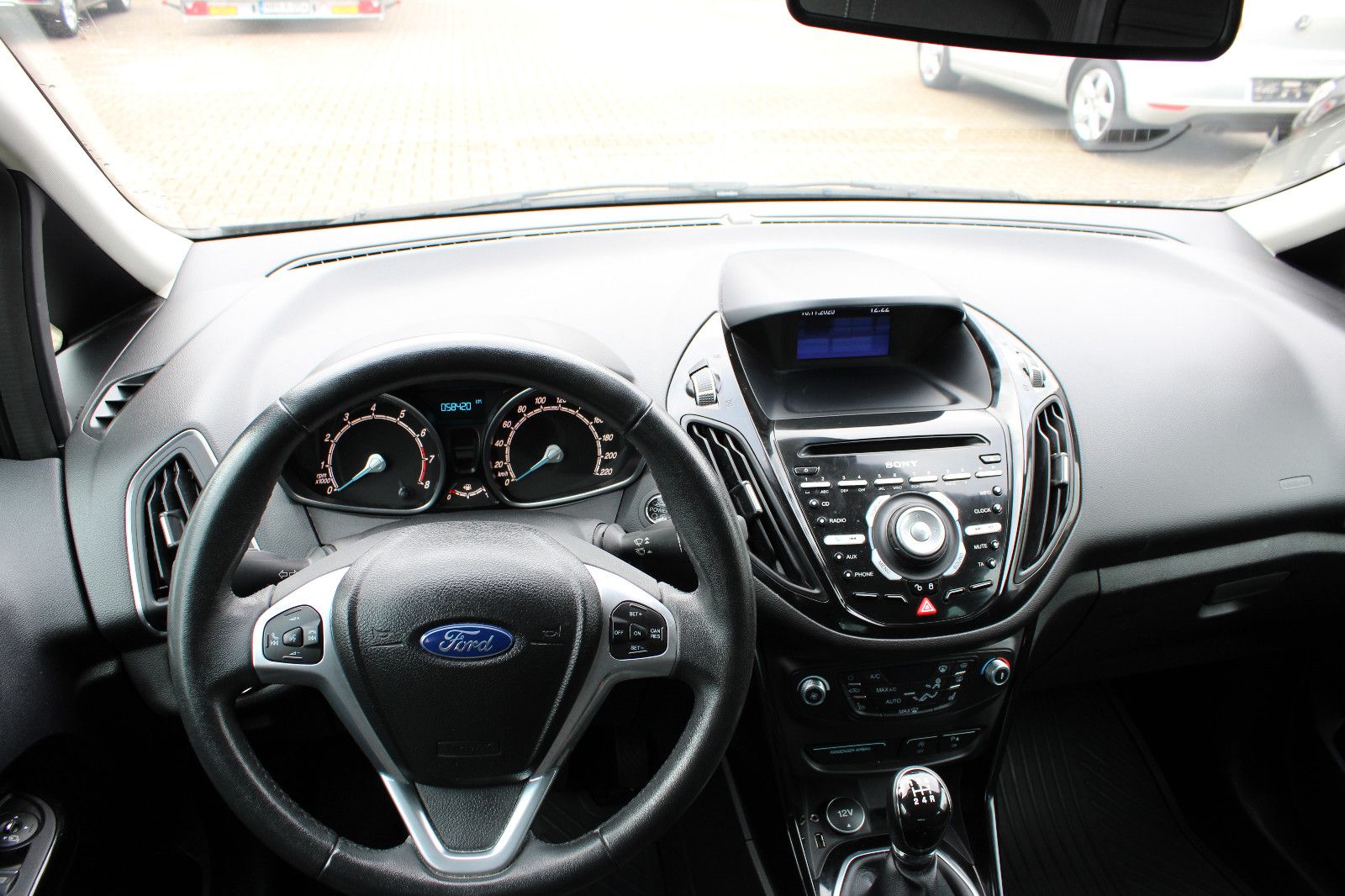 Fahrzeugabbildung Ford B-Max 1,0 EcoBoost Keyless,PDC,SHZ,LED