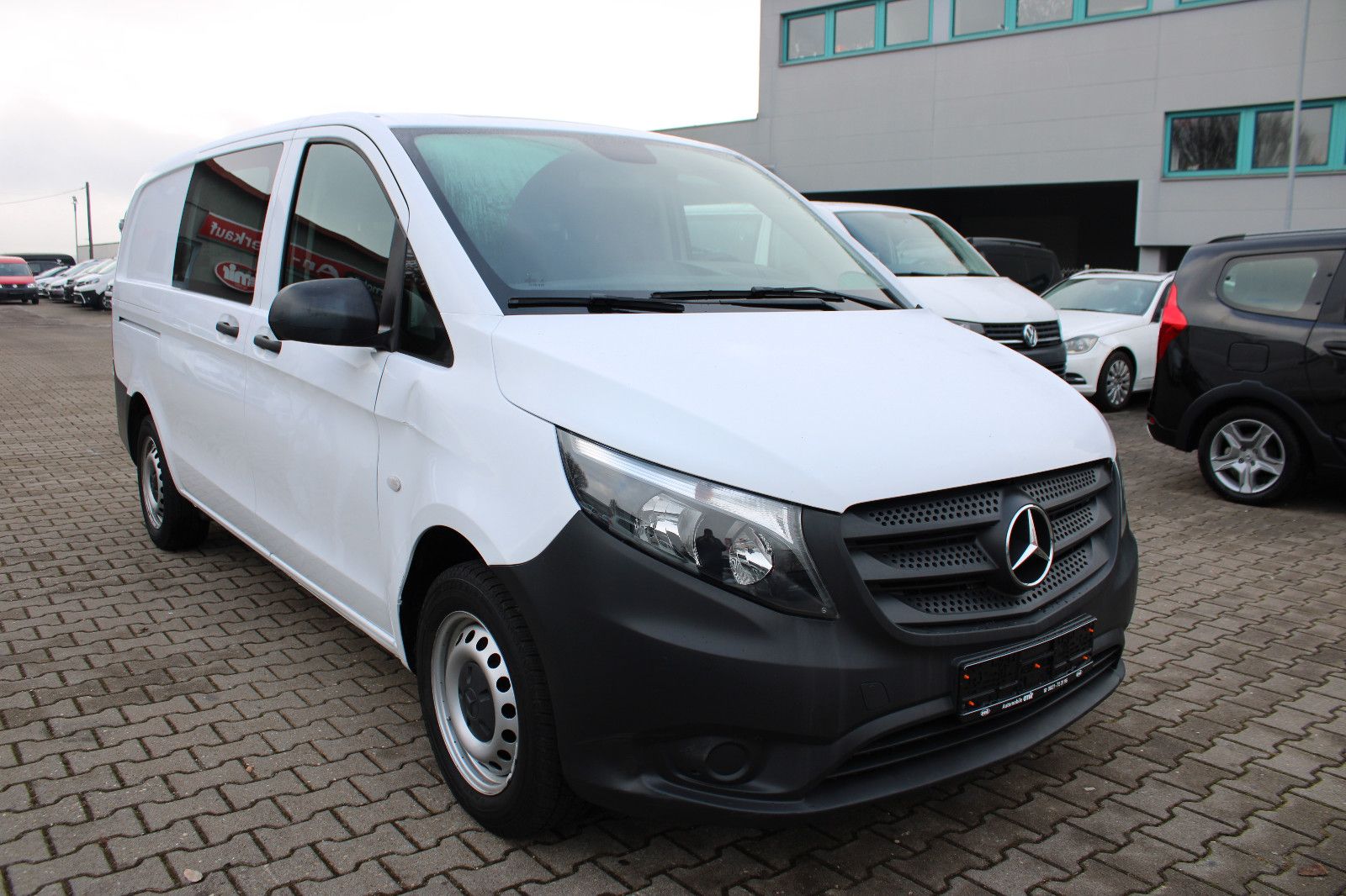 Fahrzeugabbildung Mercedes-Benz Vito Lang Automatik,Kamera,Navi,SHZ,Tempomat