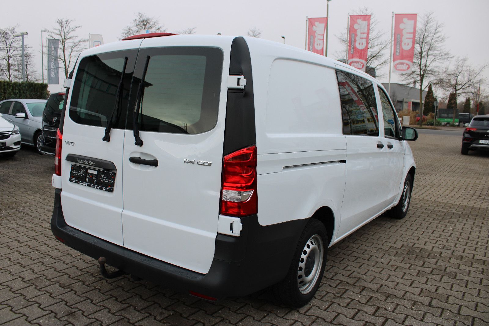 Fahrzeugabbildung Mercedes-Benz Vito Lang Automatik,Kamera,Navi,SHZ,Tempomat