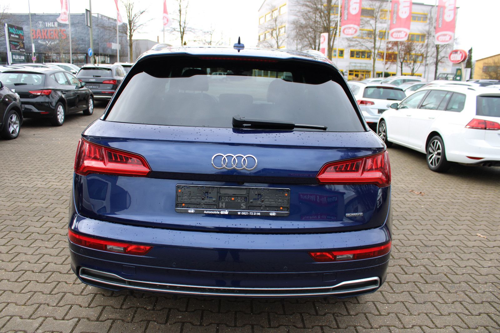 Fahrzeugabbildung Audi Q5 2.0 TFSI S tronic quattro S-Line