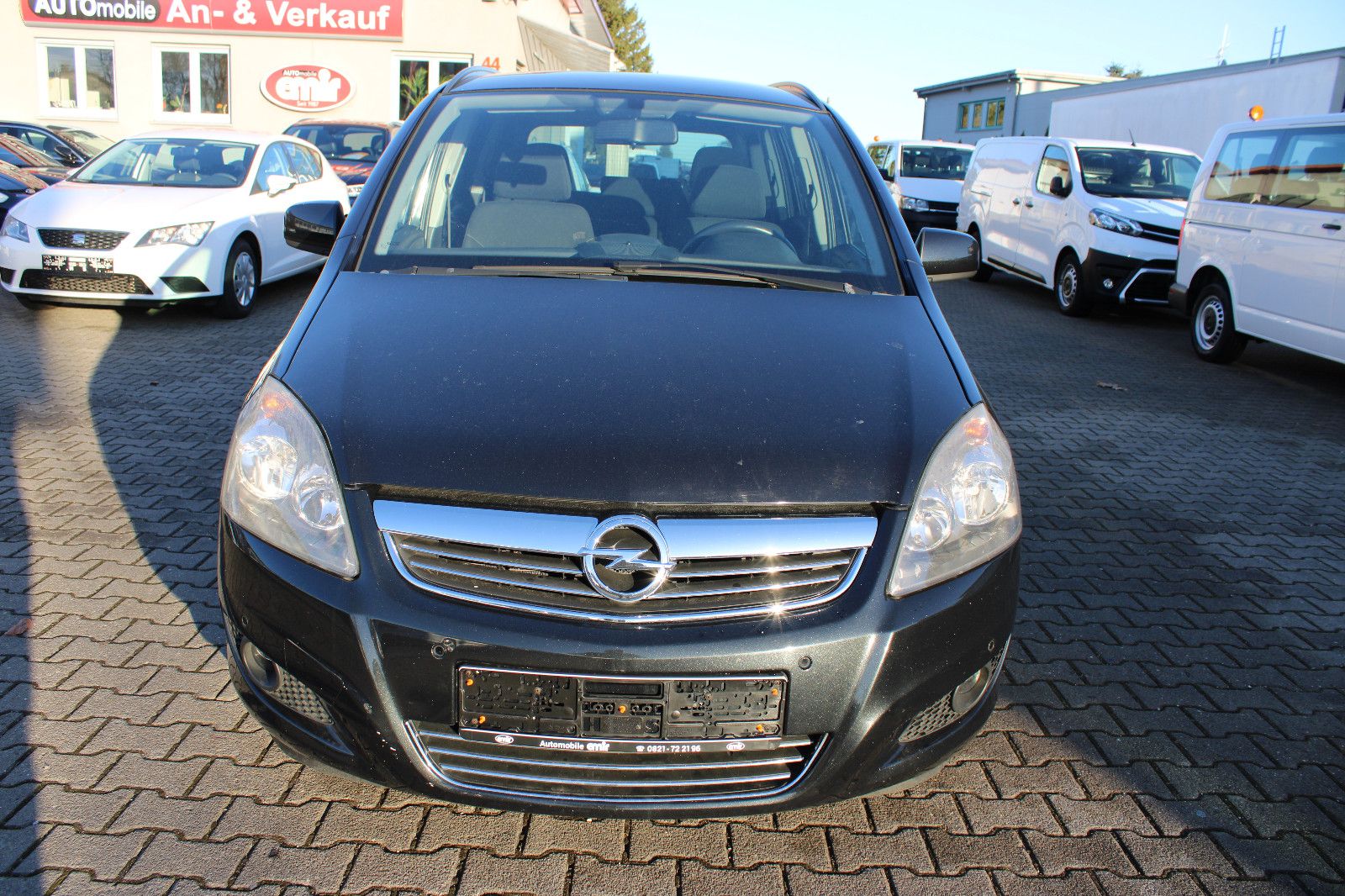 Fahrzeugabbildung Opel Zafira 1.8 7.Sitzer Klimaaut.,PDC,Navi,AHK