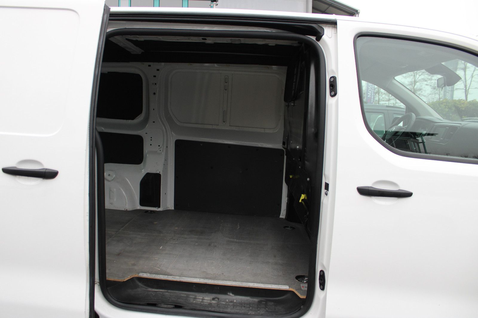 Fahrzeugabbildung Toyota Proace Meister Kasten L2 Kamera,PDC,USB