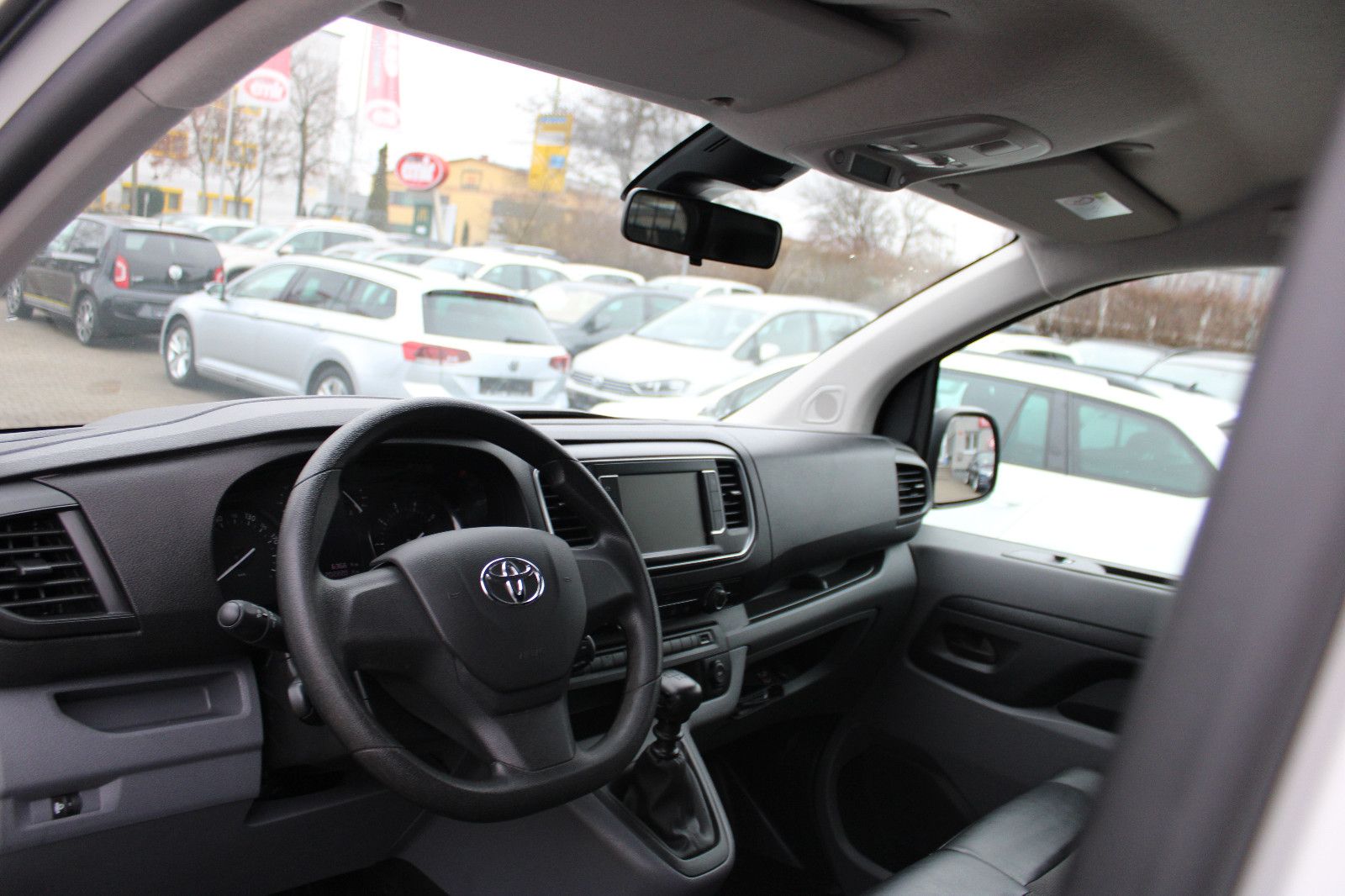 Fahrzeugabbildung Toyota Proace Meister Kasten L2 Kamera,PDC,USB