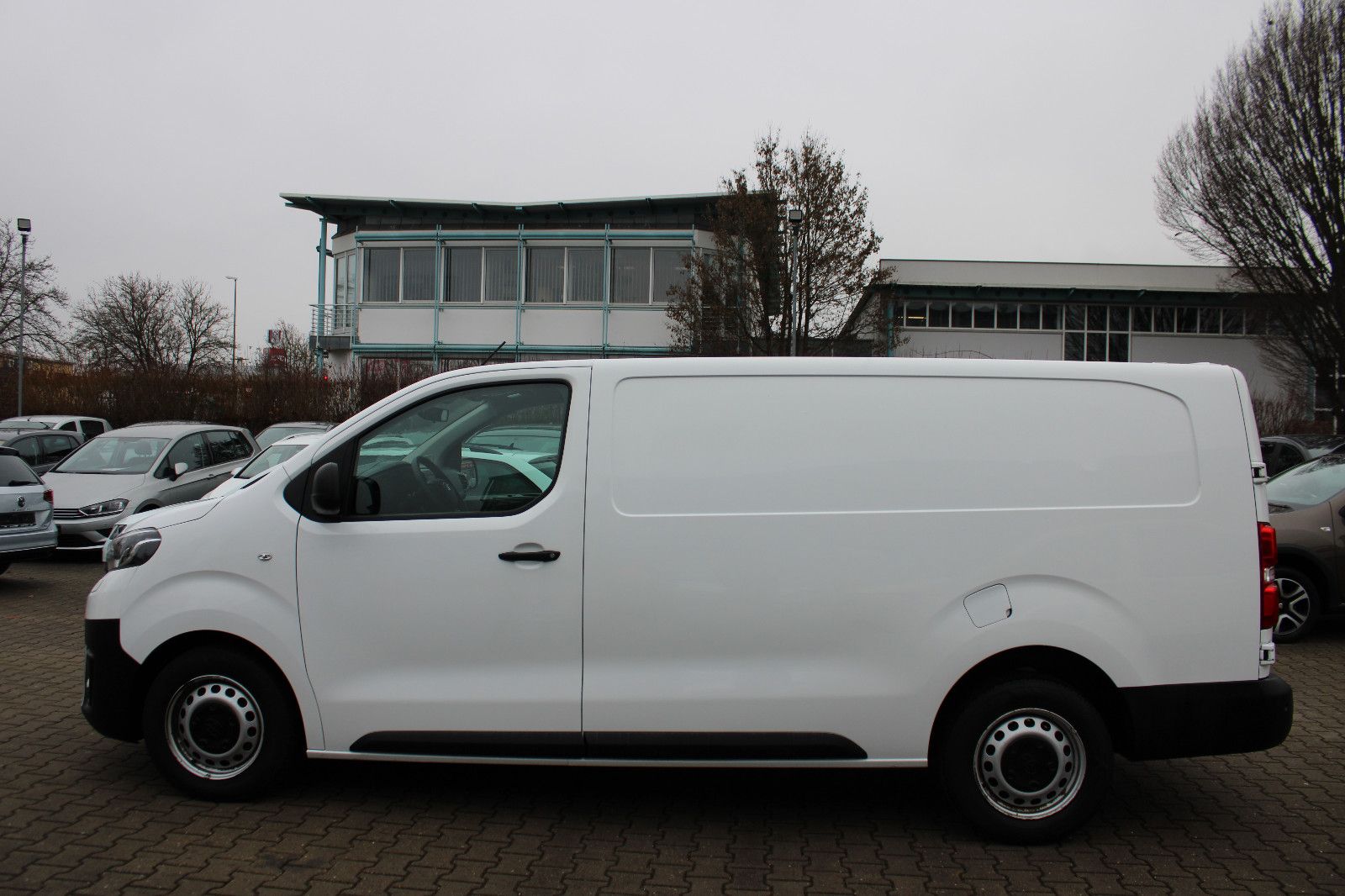 Fahrzeugabbildung Toyota Proace Meister Kasten L2 Kamera,PDC,USB